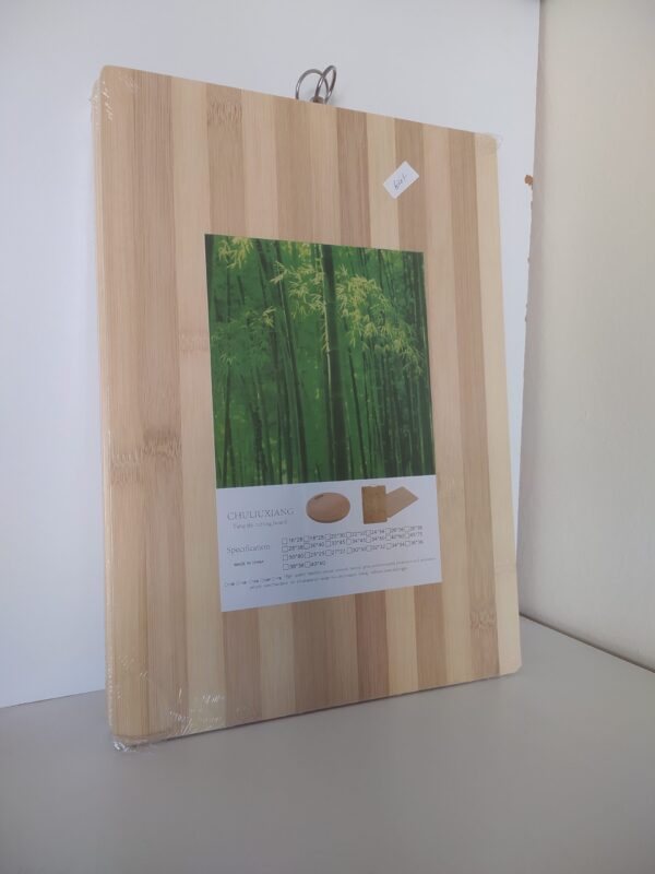 wooden chopping board