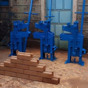 Interlocking Brick machine