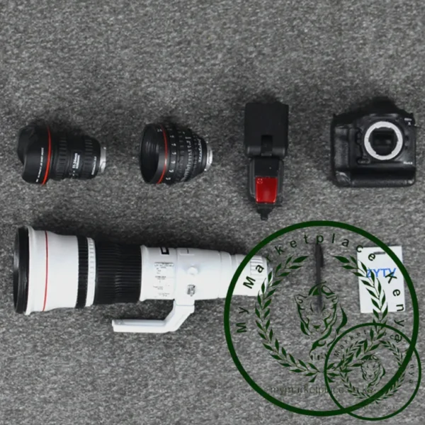 6th Scale DSLR Digital Camera & Lens Set for 12" DID Action Figures - Image 2