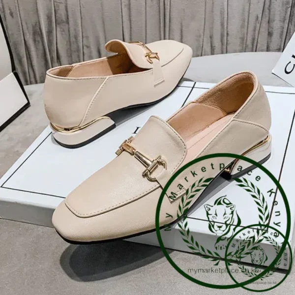 Women Metal Decoration Shoes Spring Autumn Square Toe Mum Shoe British Style Shallow Mouth Solid Colour Work Large Size Loafers - Image 5