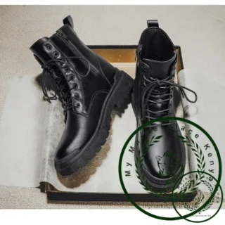 2025 Men's British-Style Chelsea Combat Boots Mid-Calf Leather Work Shoes Side Zipper Wide Fit Non-Slip Comfort Footwear for Men
