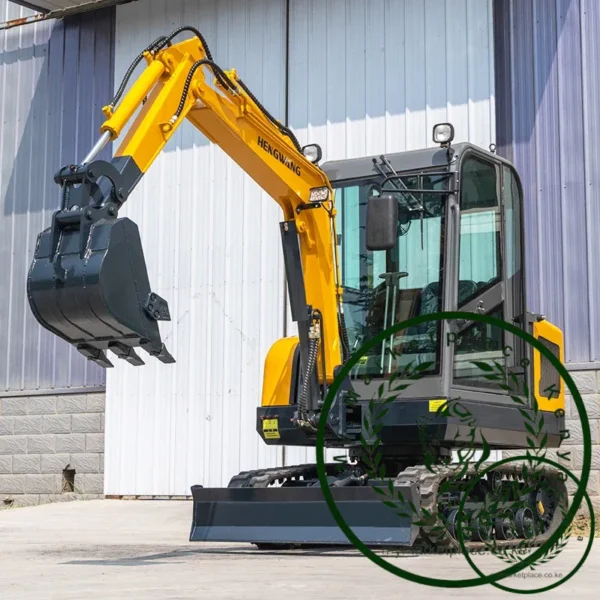 HW25 2.5 ton Mini Excavator with Cab 1ton China Manufacturer Diesel Small Digger Attachment Crawler Mini Garden Excavator Custom - Image 3
