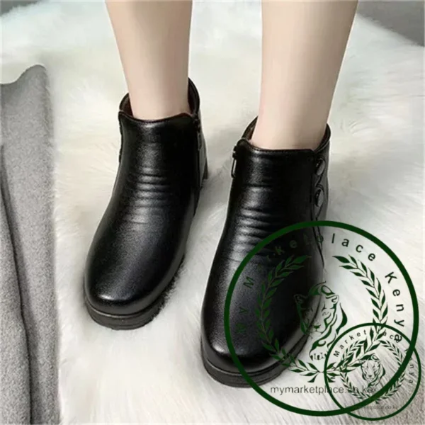 Winter Women Boots 2025 Trendy Mother Boots Fashion Soft Leather Short Tube Bare Boots Outdoor Leisure Platform Shoes Women Shoe - Image 3