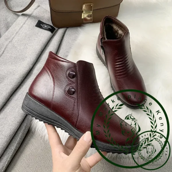Winter Women Boots 2025 Trendy Mother Boots Fashion Soft Leather Short Tube Bare Boots Outdoor Leisure Platform Shoes Women Shoe