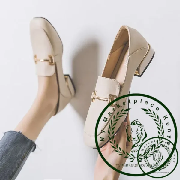Women Metal Decoration Shoes Spring Autumn Square Toe Mum Shoe British Style Shallow Mouth Solid Colour Work Large Size Loafers