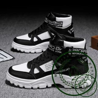 20234new fashion boots men's high-top British trend all-match Korean version sports leisure breathable mid-top tooling boots