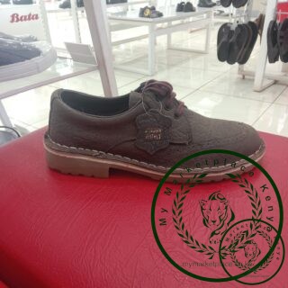 Bata Safari Low cut Dark Brown