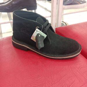 Bata Safari Black