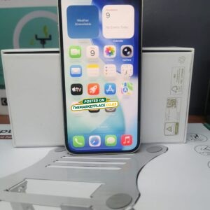 Apple iPhone 13, 4GB RAM, 128GB storage, White in Color, 6.1-inch screen Display, Dual 12MP Camera System
