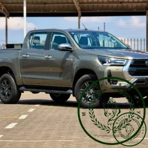 Toyota Hilux Double Cabin 2022